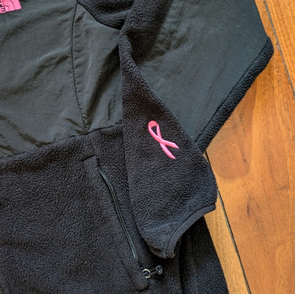 The North Face Women's Fleece Jacket (S) - Picture 5 of 8